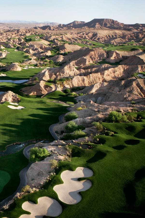 Wolf Creek Golf Club Mesquite Nevada — dramatic canyon holes Par 72 golf course