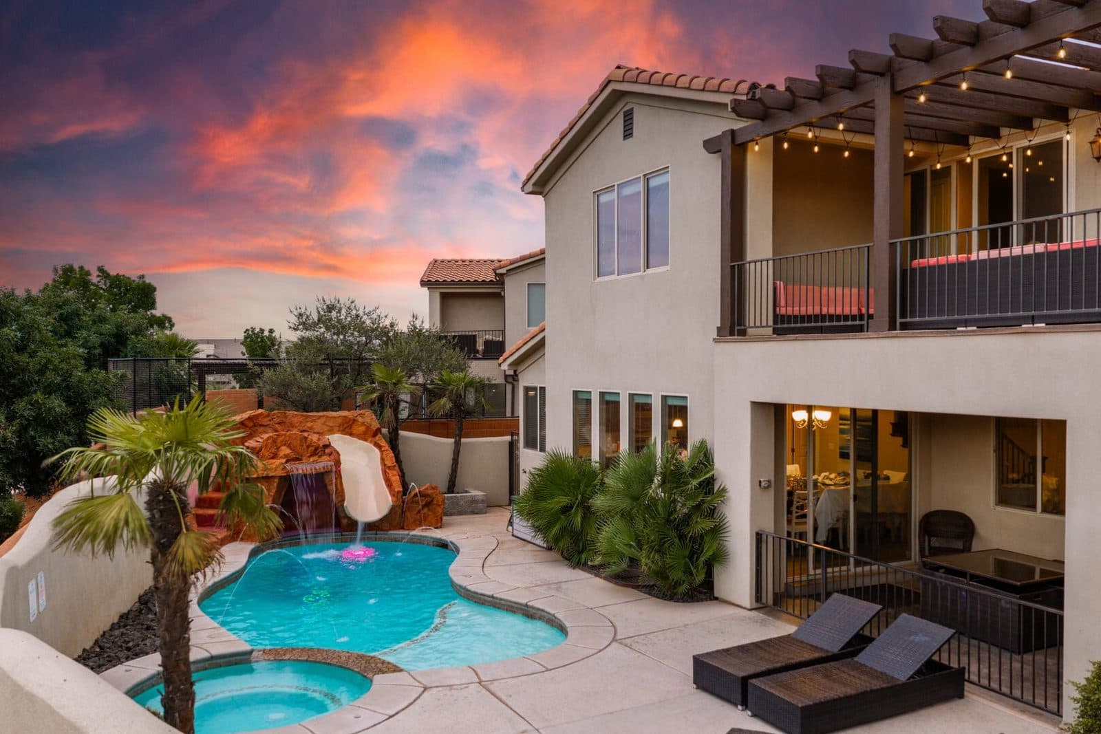 Paradise Village 18*/19 Retreat