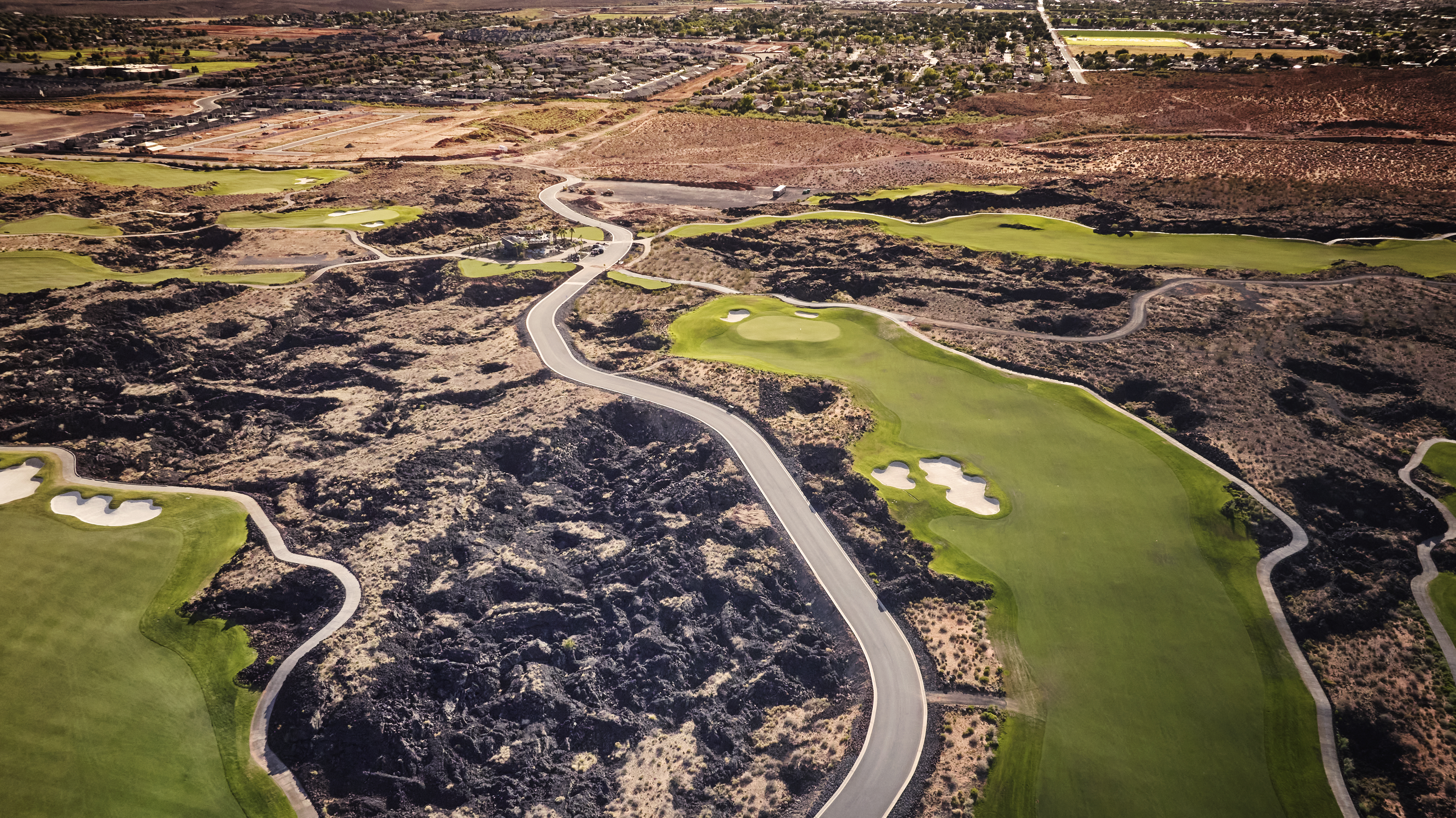 Black Desert lava rock fairway